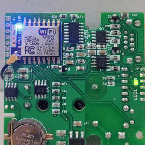 LED do uBox alternando entre aceso e apagado durante a execução do Blink
