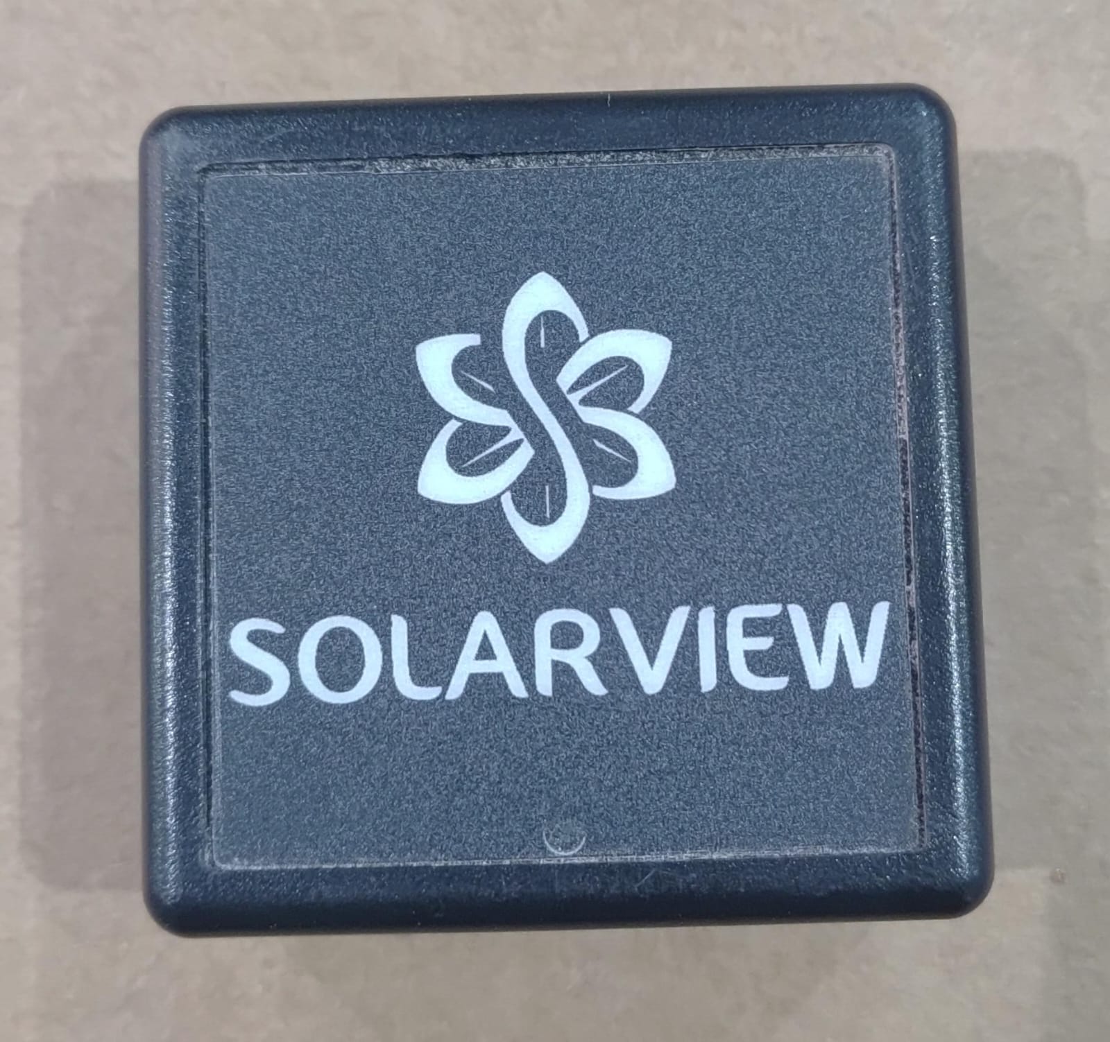 SOLARVIEW UBOX — DO PRIMEIRO LED AO MODBUS