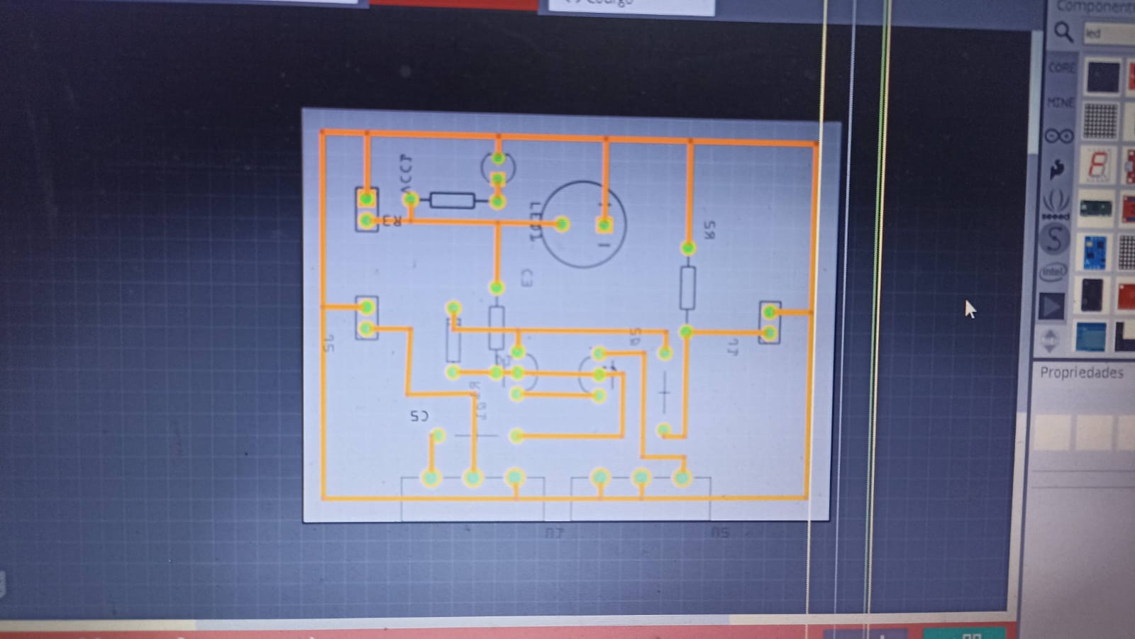 Layout de montagem aberto no Fritzing